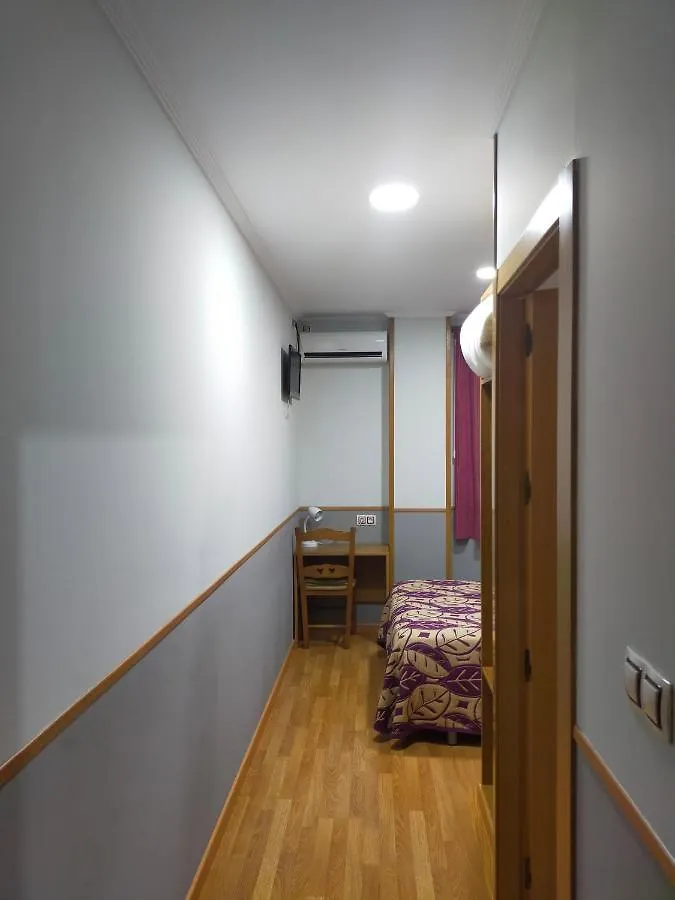 Guest house Hostal Banderas Fuensanta de Martos Spain