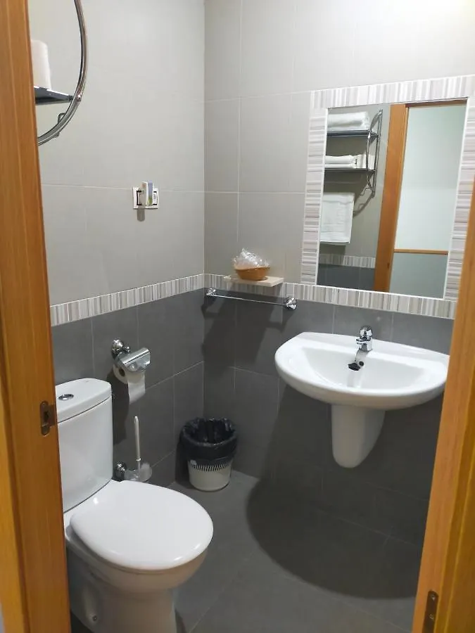 Hostal Banderas Fuensanta de Martos 0*,
