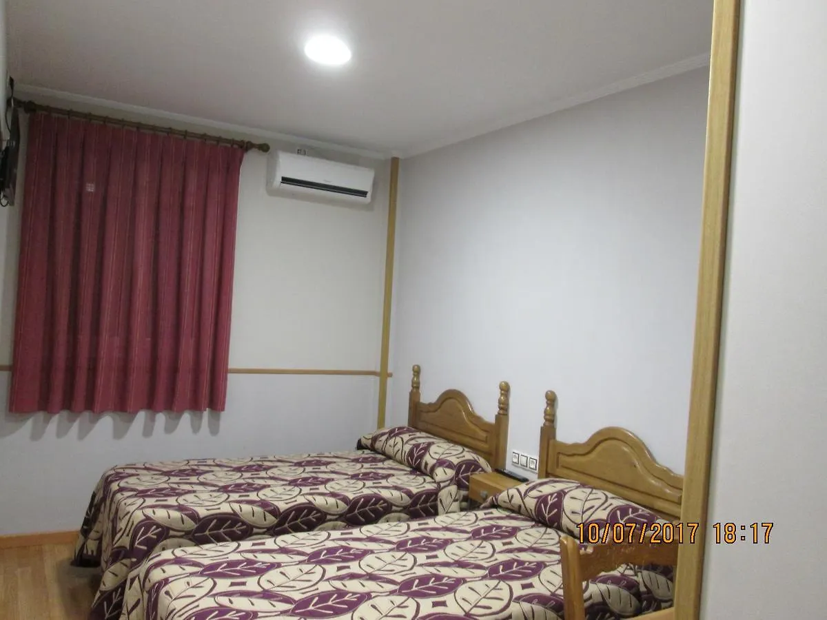 Guest house Hostal Banderas Fuensanta de Martos Spain