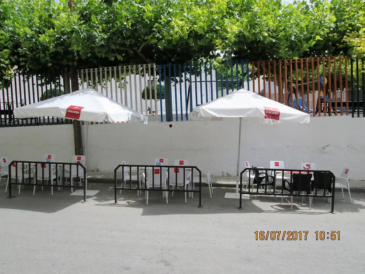 Guest house Hostal Banderas Fuensanta de Martos